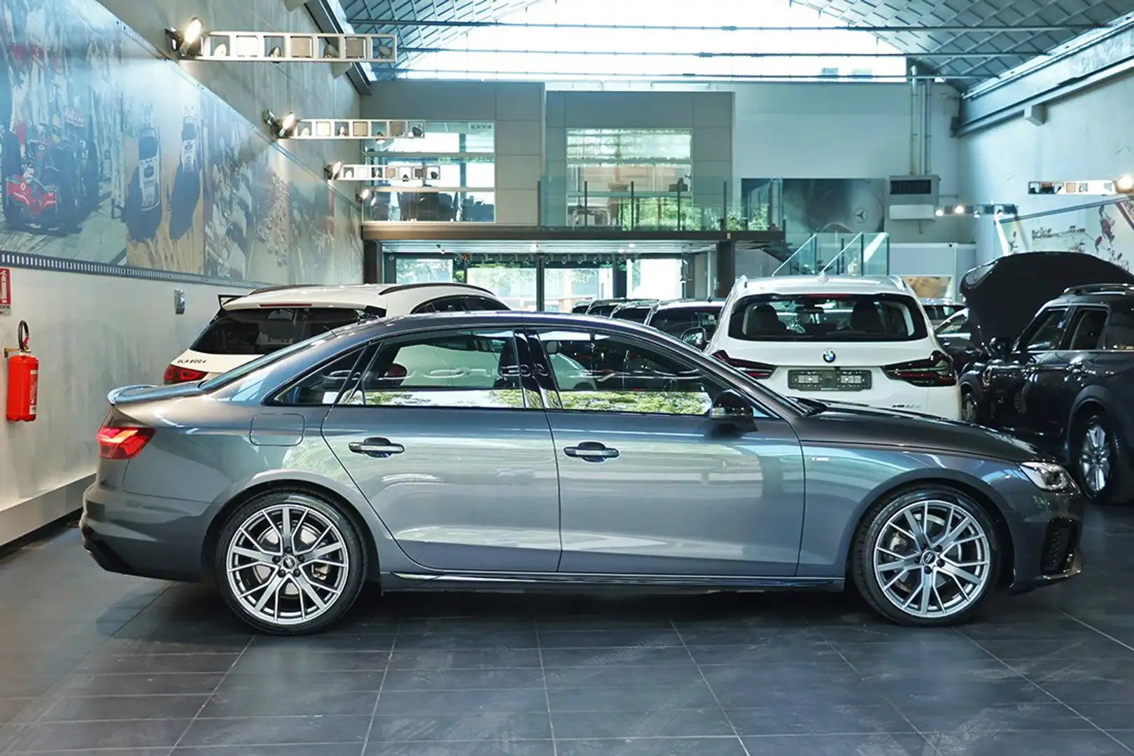 Audi A4 35 TDI S-Tronic S-Line Competition - NAPPA/ADAS/19 Grigio - 2
