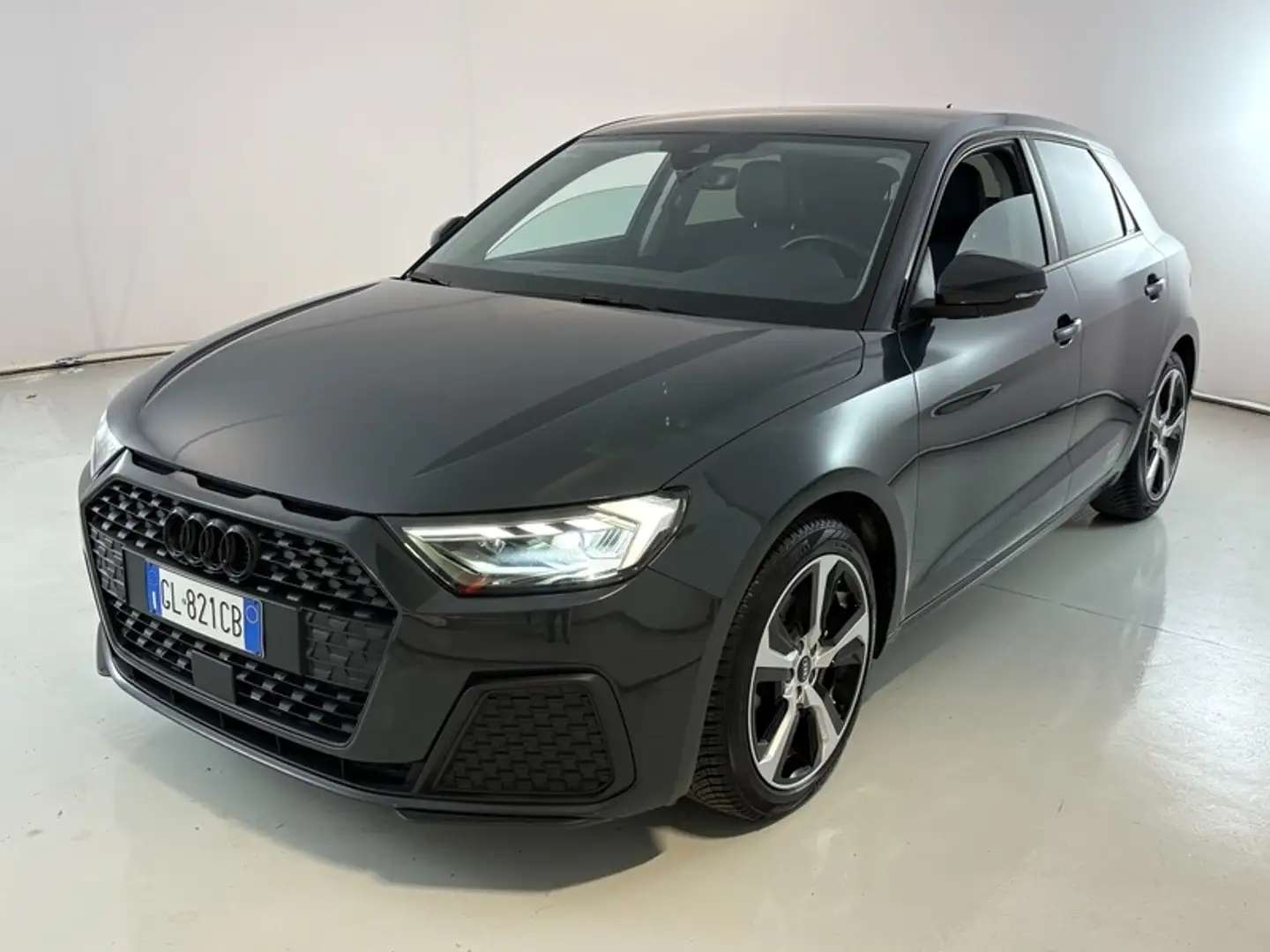 Audi A1 Sportback 30 1.0 tfsi Admired 110cv Grigio - 1