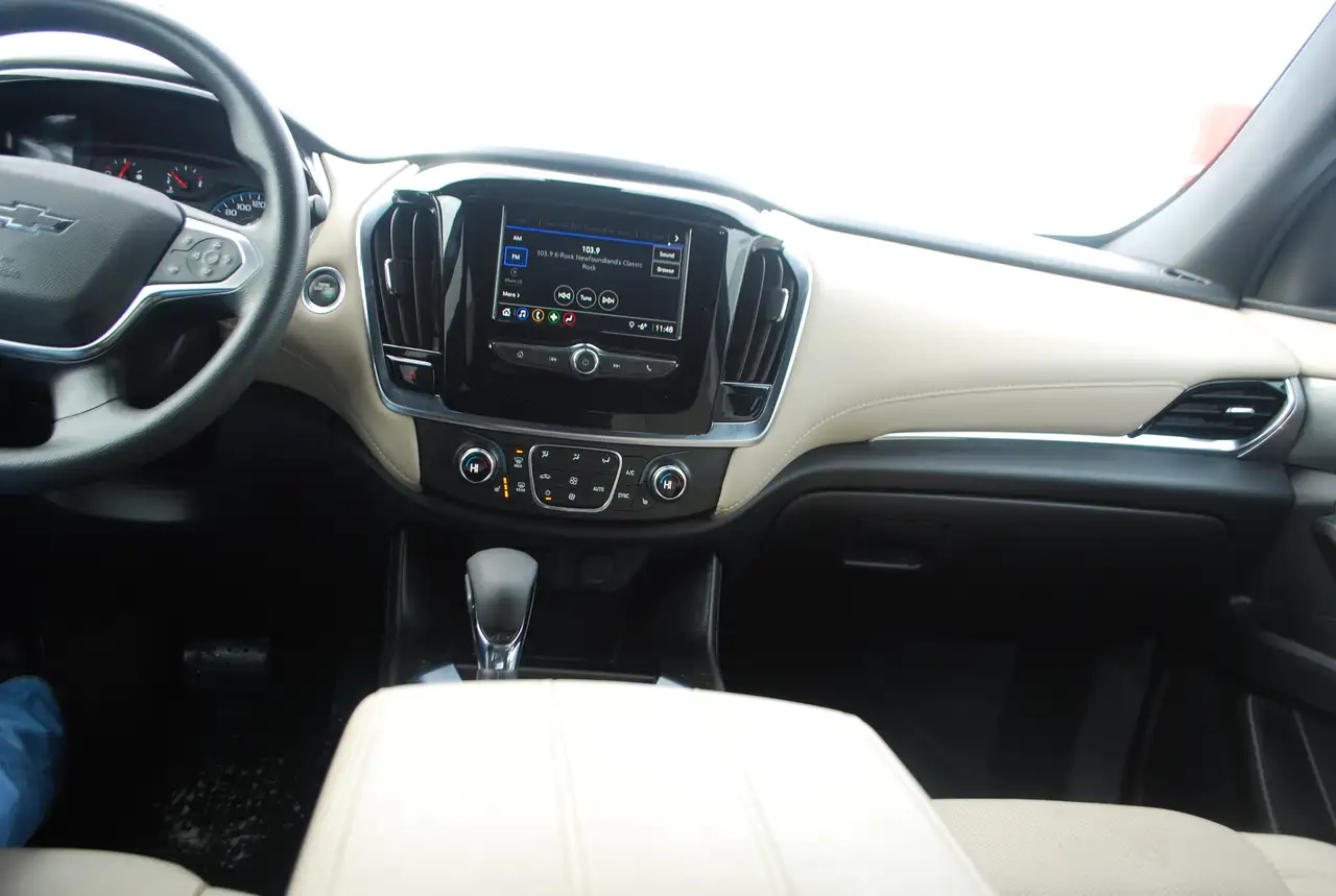 Chevrolet Traverse снимка Chevrolet Traverse