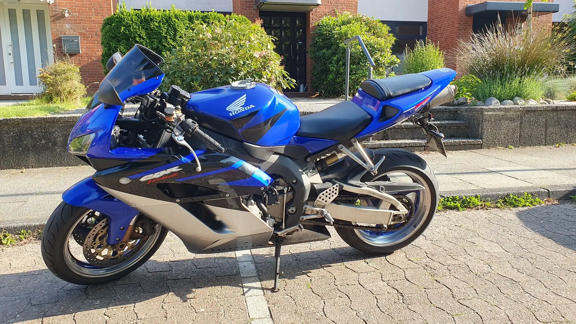 Honda CBR 1000 SC-57 Blu/Azzurro - 1
