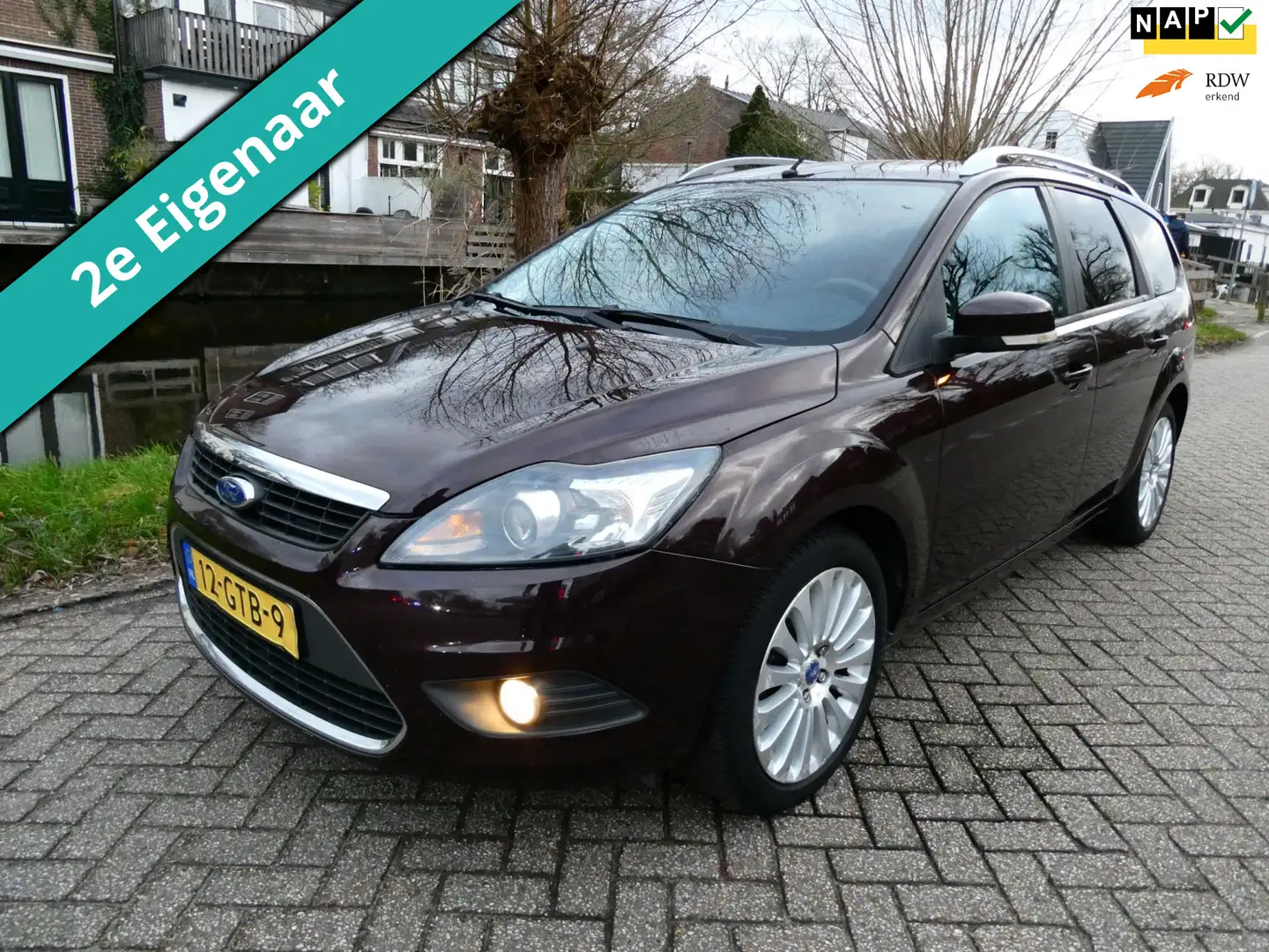 Ford Focus Wagon 1.6 Titanium Automaat 2e eig. Clima Navi Tre Violett - 1