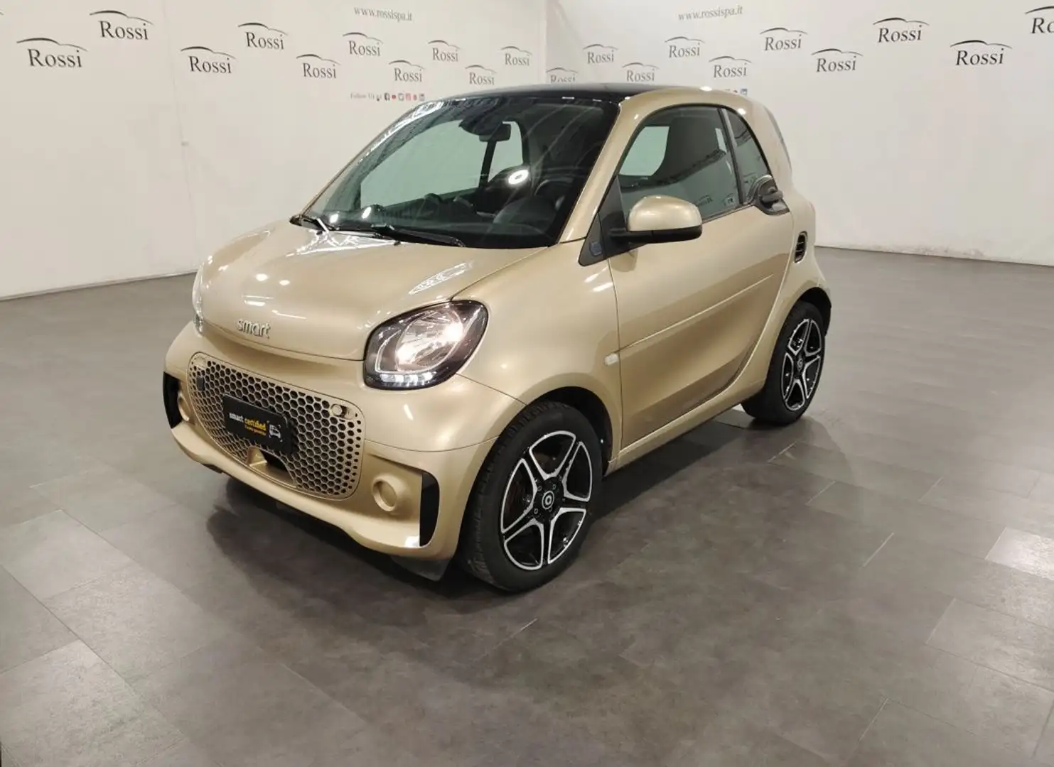 smart forTwo eq Pulse 4,6kW Oro - 2