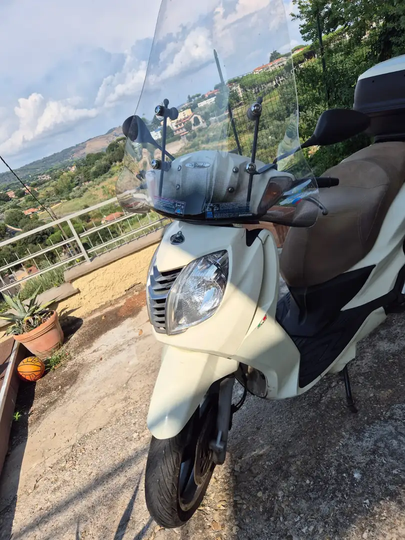 Malaguti Password 250 Alb - 2