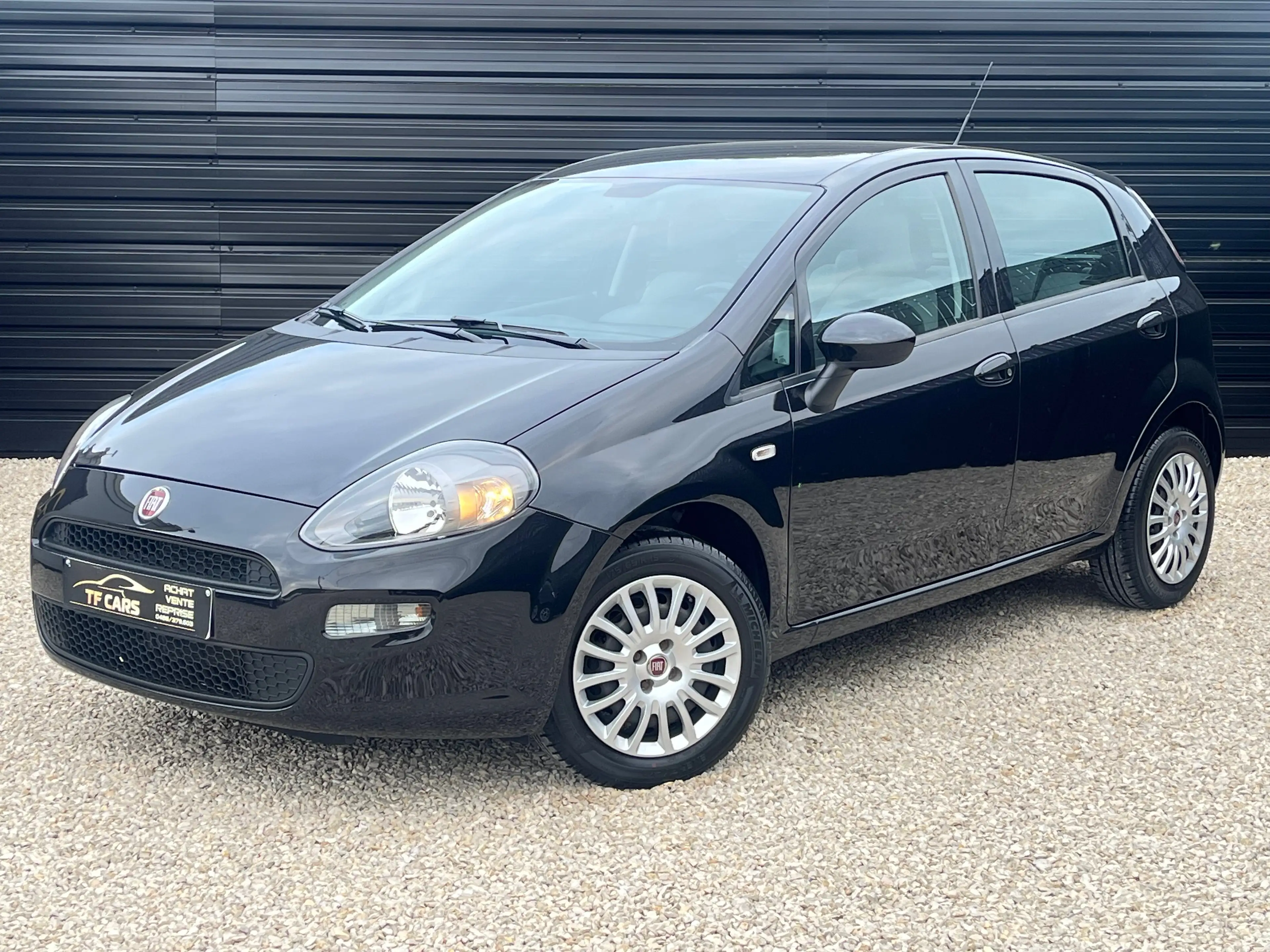 Fiat Punto 1.2i SPORT GARANTIE 12 MOIS