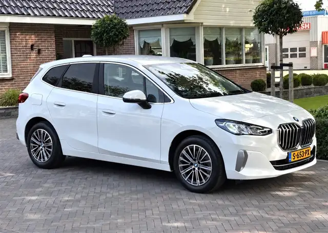 BMW Autres 220i 170pk Mild Hybrid Luxury Line  Harman Kardon,