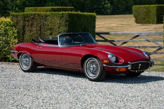 Jaguar E-Type Series 3 V12 Roadster Automatic