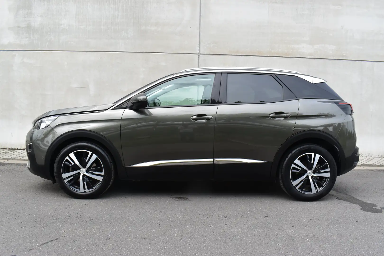 Peugeot 3008 1.2 Allure e-at8 *Pano* New Courroie - Riem Zilver - 2