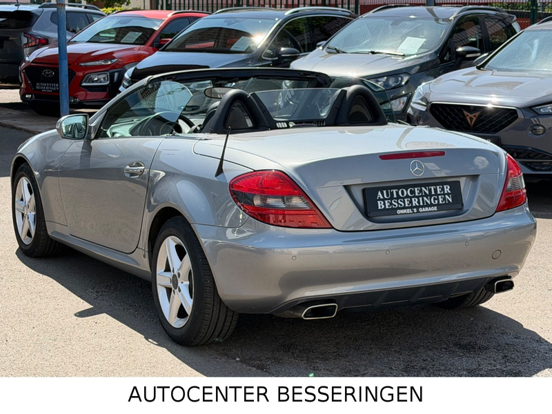 Mercedes-Benz SLK 200 Kompressor * XENON * AIRSCARF *TEMPOMAT* — photo 4