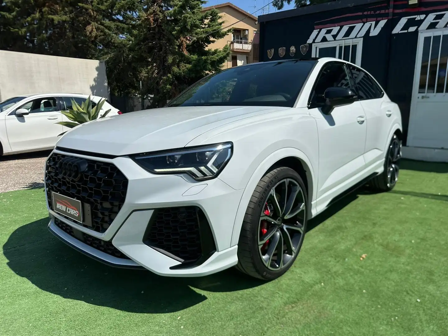 Audi RS Q3 Q3 Sportback RS 2.5 quattro s-tronic Noir - 1