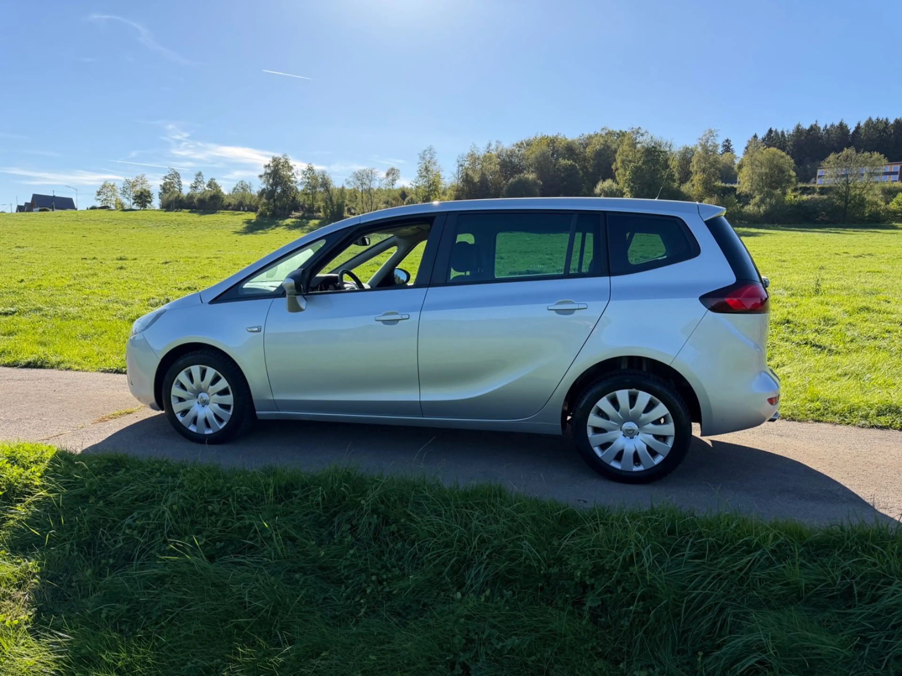 Opel Zafira C Tourer Automatik Edition 2.0CDTI — photo 9