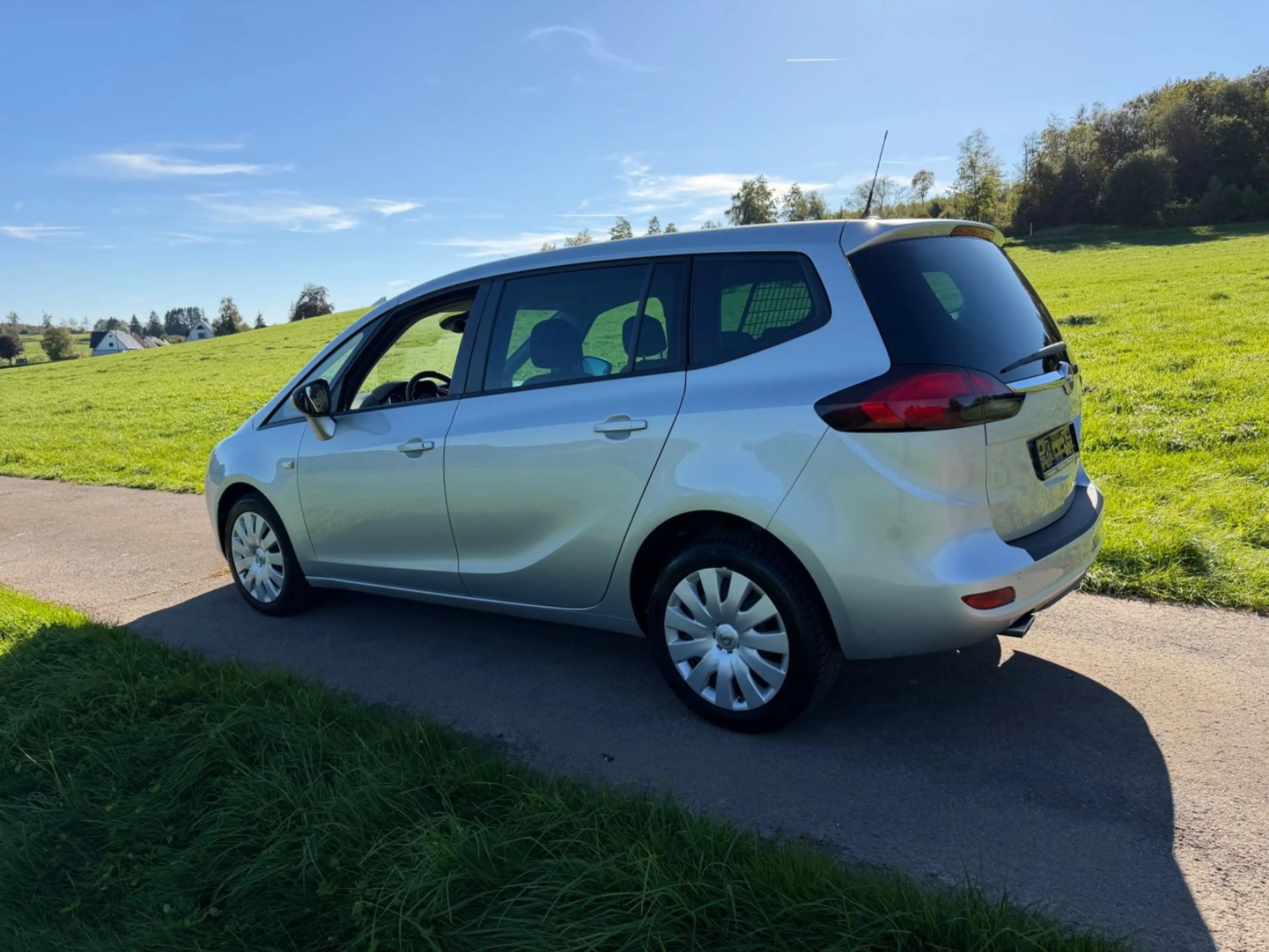 Opel Zafira C Tourer Automatik Edition 2.0CDTI — photo 8
