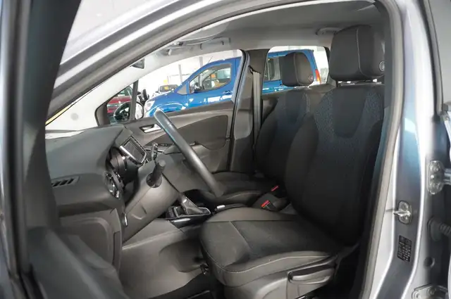 Opel Crossland view 15
