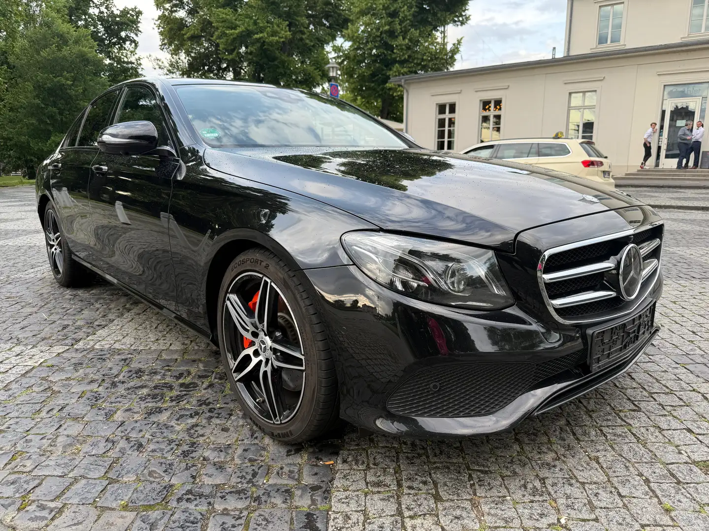 Mercedes-Benz E 350 Diese 9G-TRONIC AMG Line 19 Zoll AMG FELGEN Negru - 1