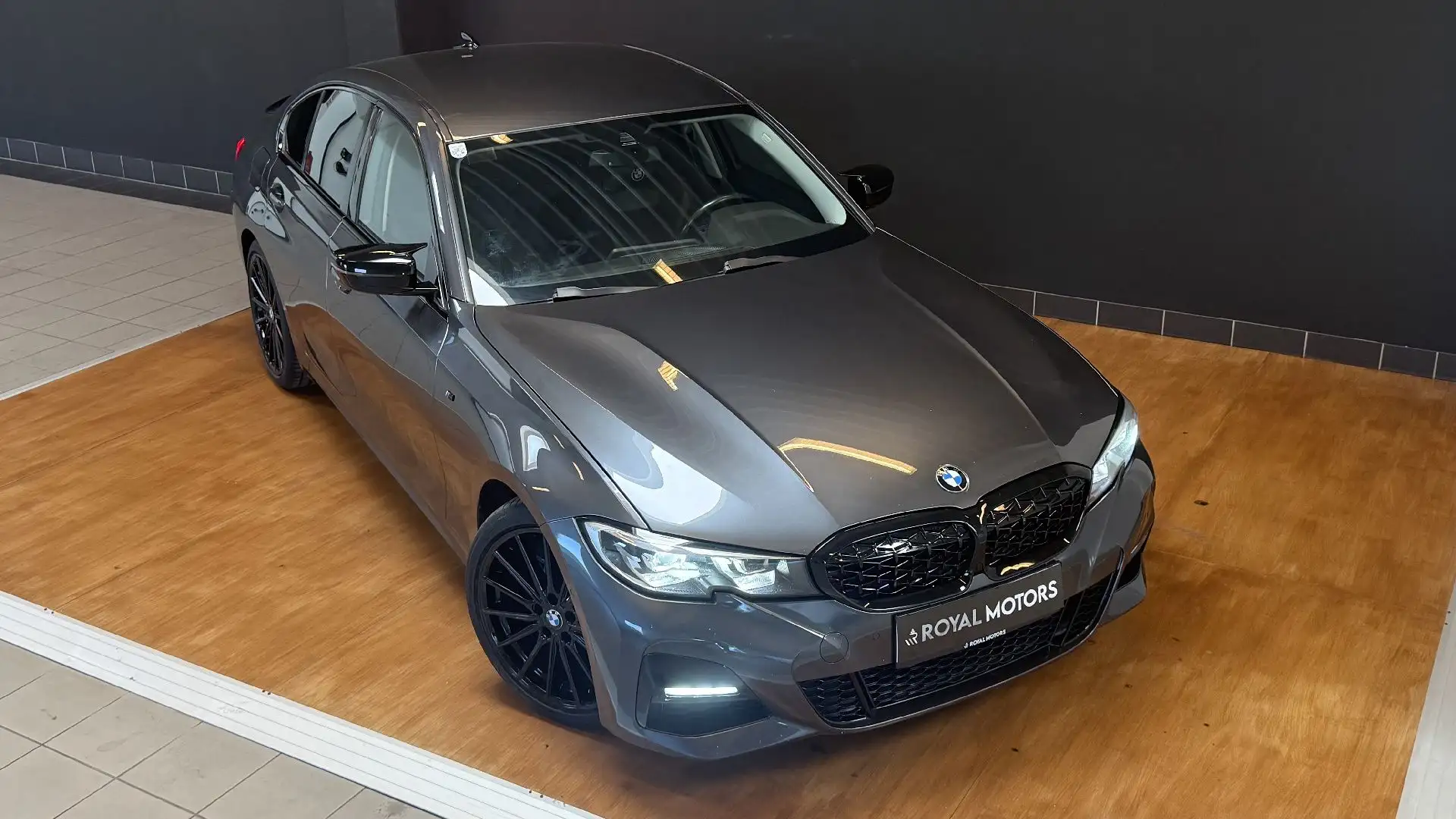 BMW 318 d - M Grau - 2