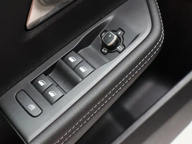 Opel Astra view 13