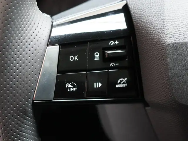 Opel Astra view 14