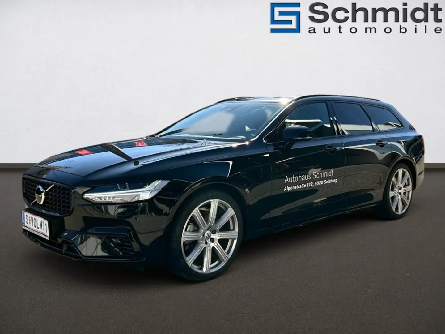 Volvo V90 Recharge Ultimate, T6 AWD Plug-in Hybrid, Elek Schwarz - 2