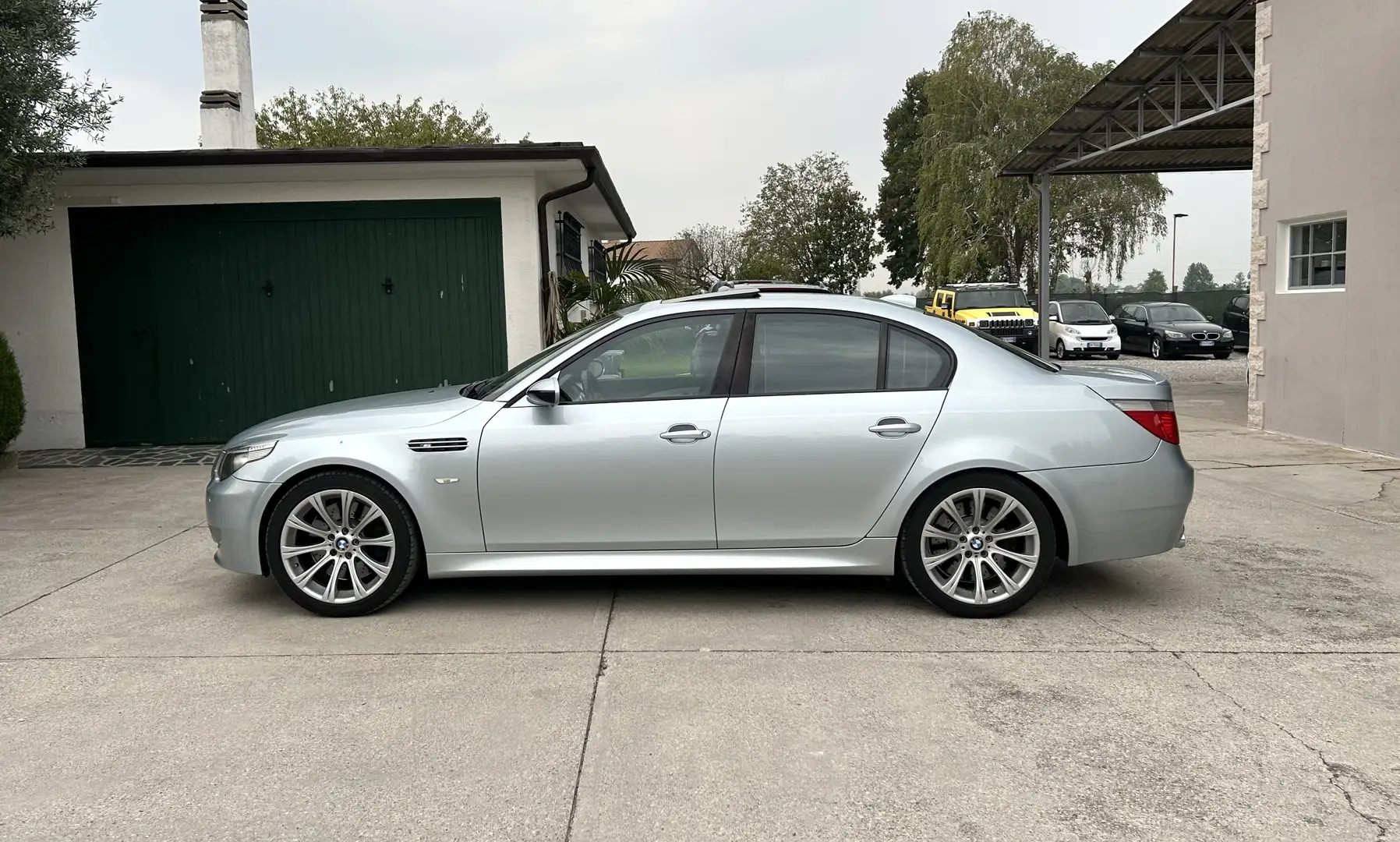 BMW M5 5.0 v10 Full Opt. Service BMW Uff. ITALIANA Blu/Azzurro - 2