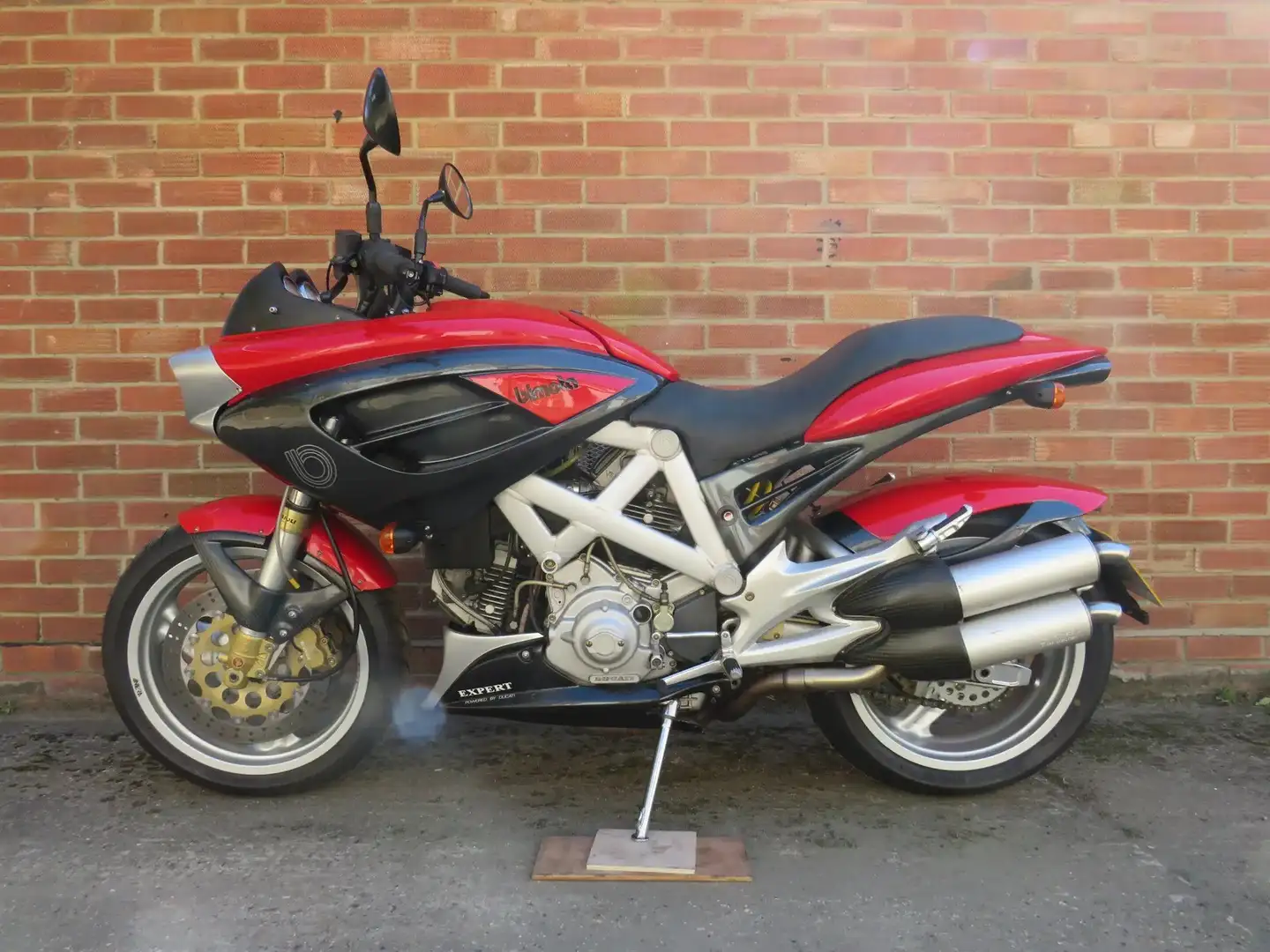 Bimota Mantra DB3 Červená - 1