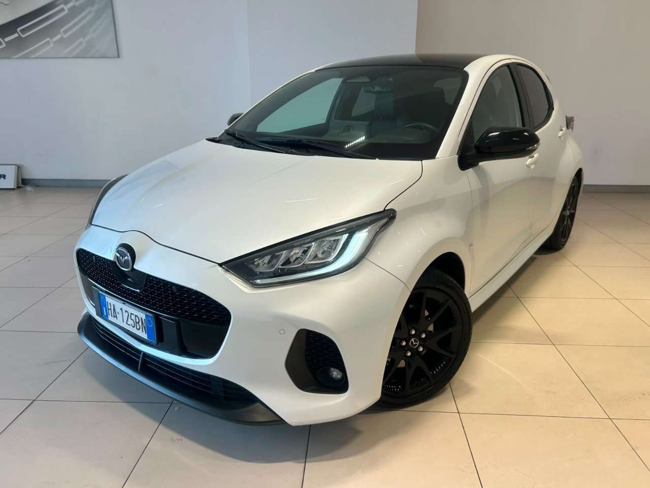 Mazda 2 1.5 vvt full hybrid electric Homura Plus e-cvt