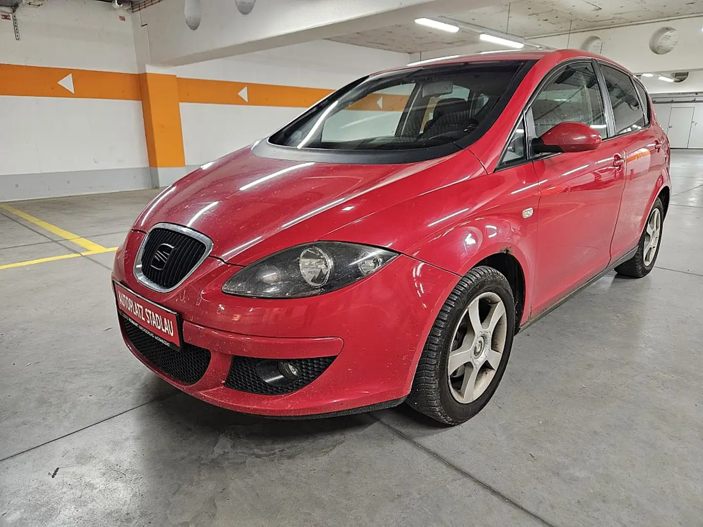 SEAT Altea Stylance 1,9 TDi Rot - 1
