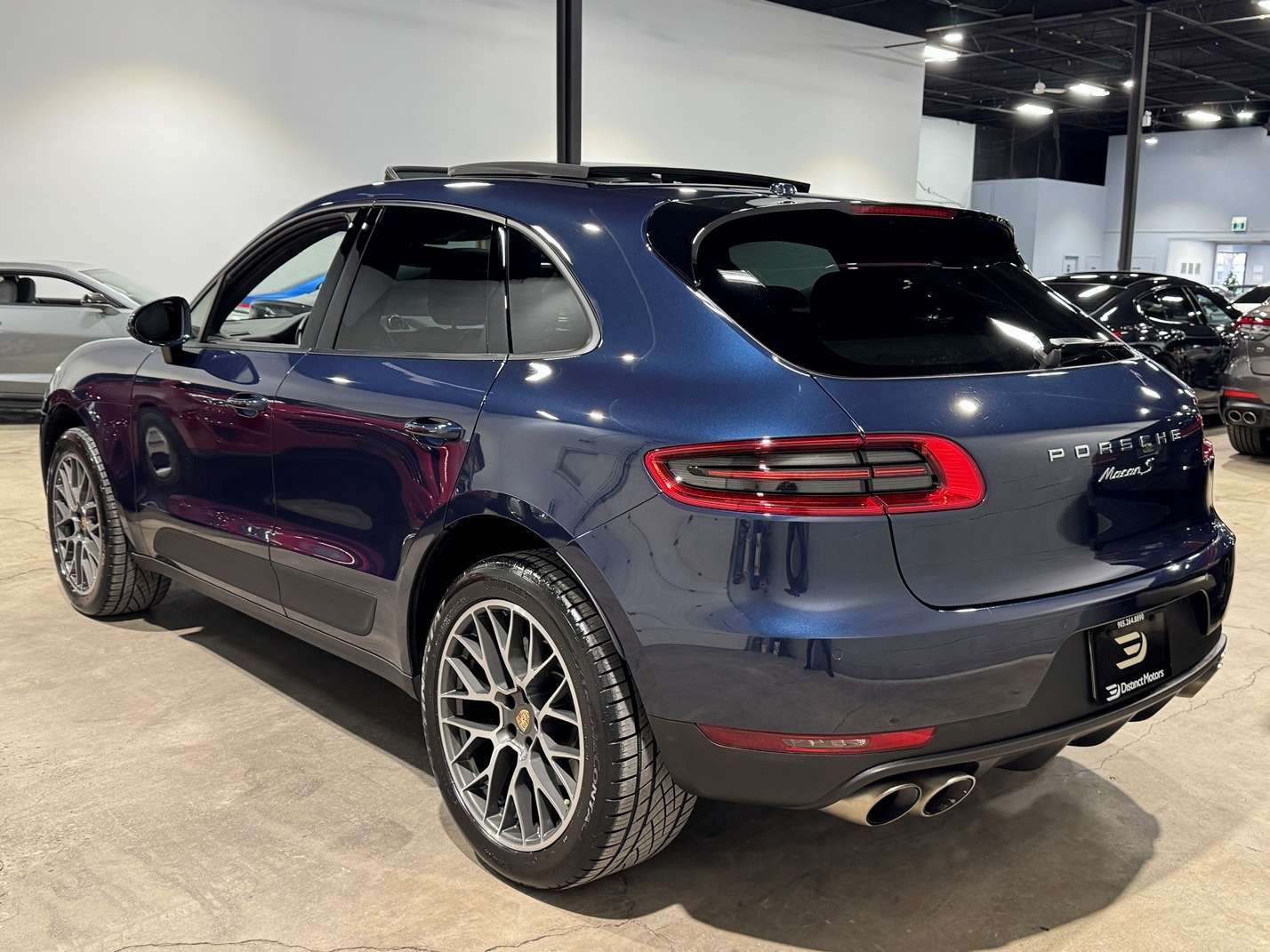 2017 Porsche Macan S,PREMIUM PLUS PKG,20" RS SPYDER WHEELS,ONLY 49K alt 5