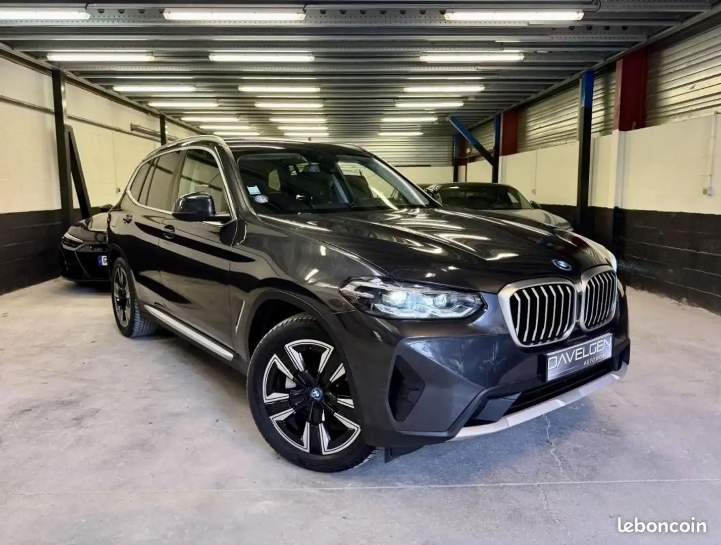 BMW X3 G01 LCI 30e 30ea 292ch xDrive Hybrid Business Design BVA8 1E MAIN ORIGINE FR Grau - 1
