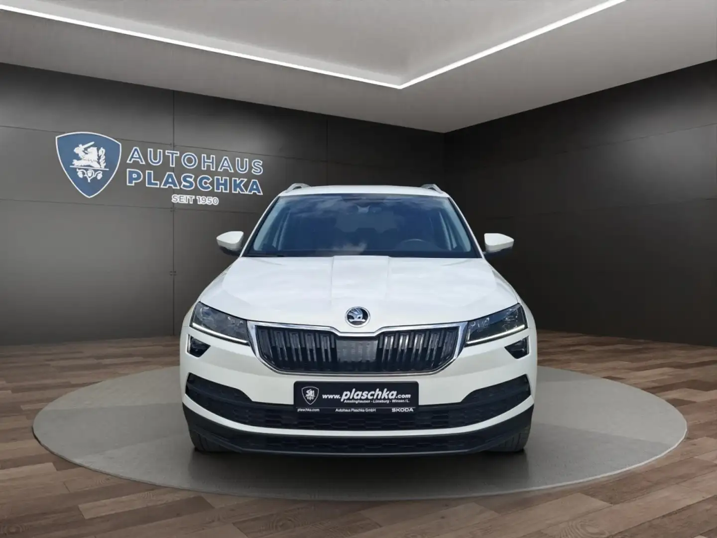 Skoda Karoq 1.5 TSI Drive 125 STANDHZ+NAVI+CANTON+LED Klima Weiß - 2