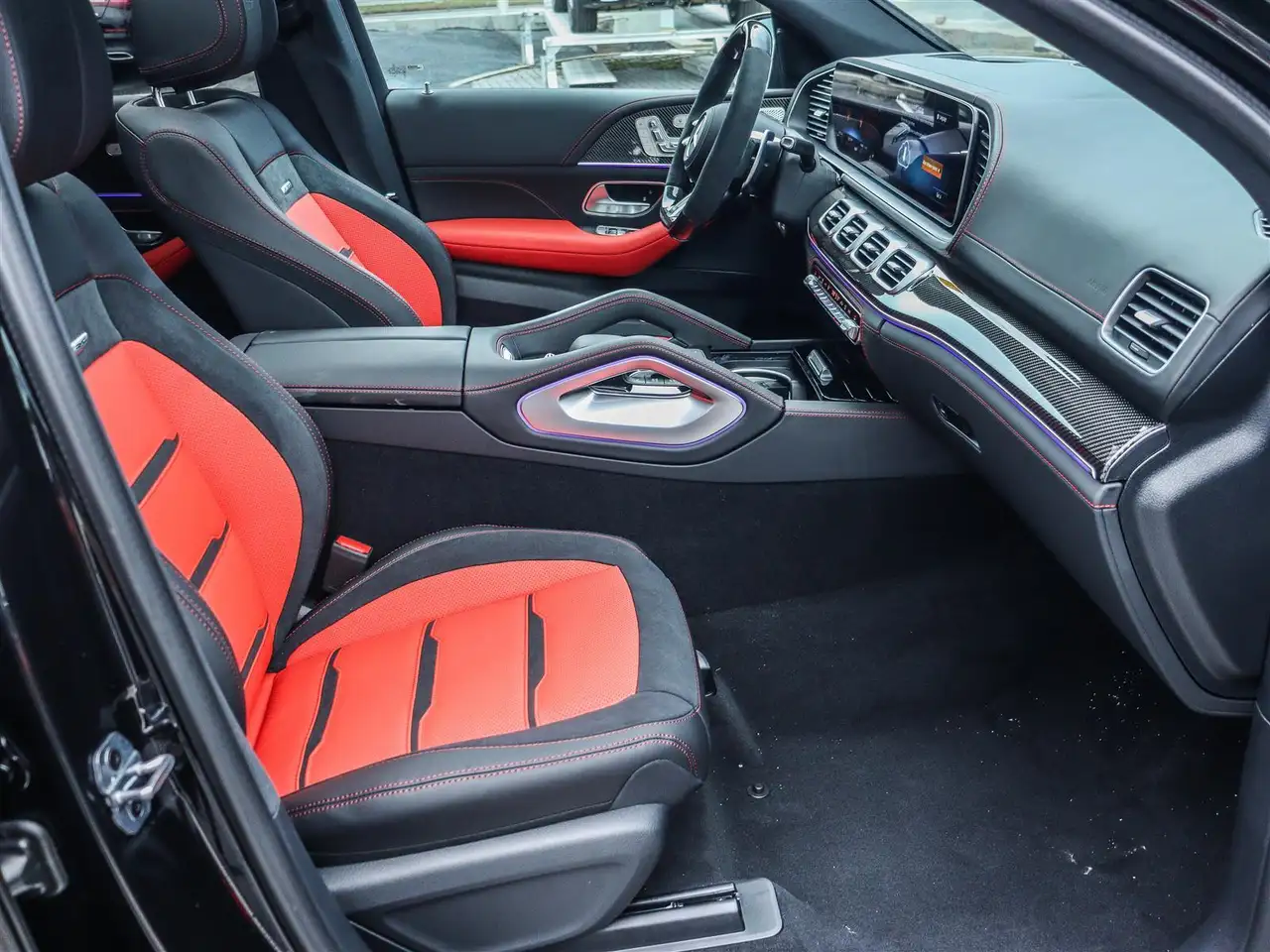 Mercedes-Benz GLE снимка Mercedes-Benz GLE