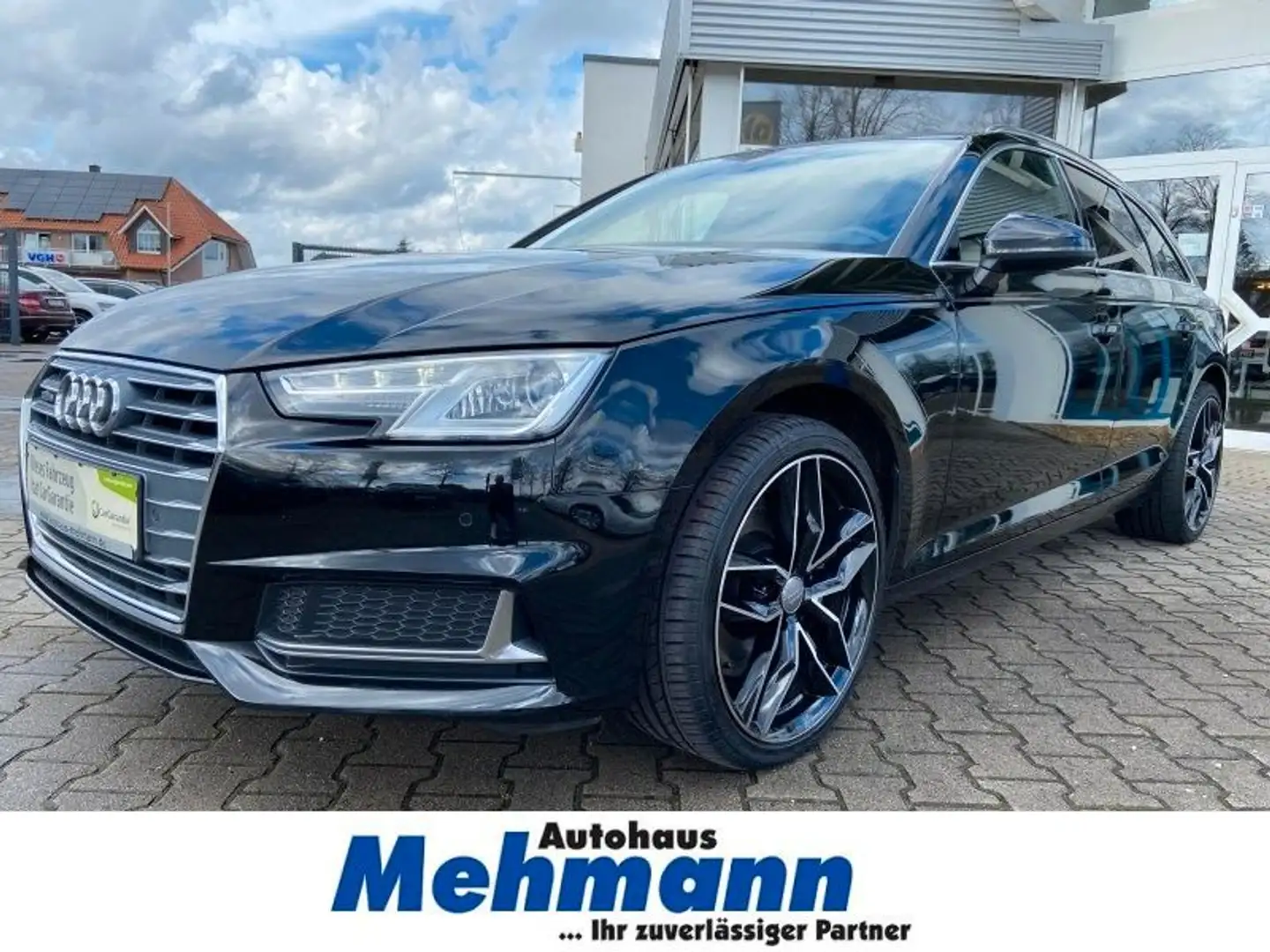 Audi A4 Avant 45 TDI Aut. quattro sport S-line AHK-Xe Schwarz - 1