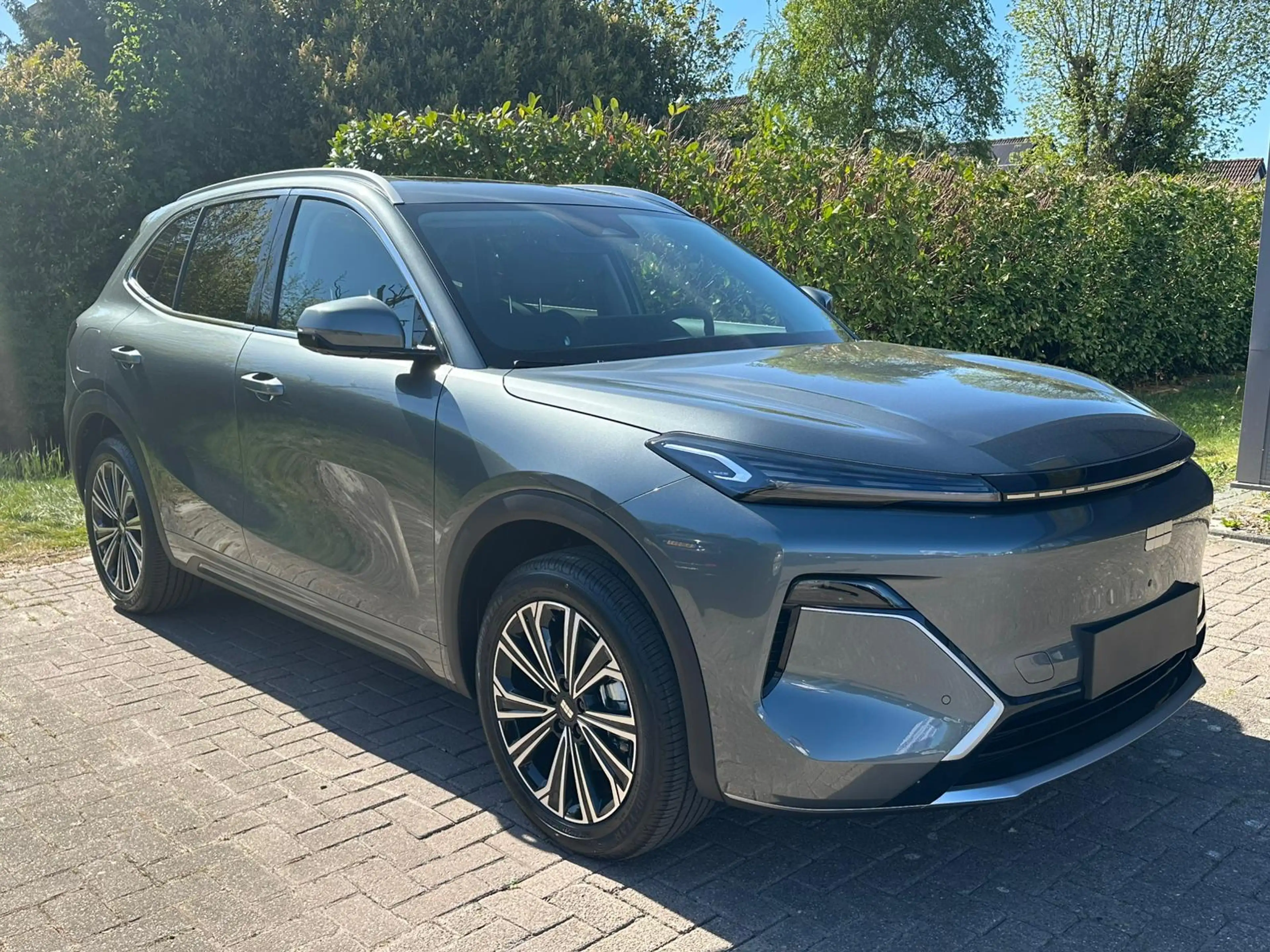 Geely Starray EM-i 1.5 Max+ 262 PK | Panorama | Stoelen voor & achter — photo 5