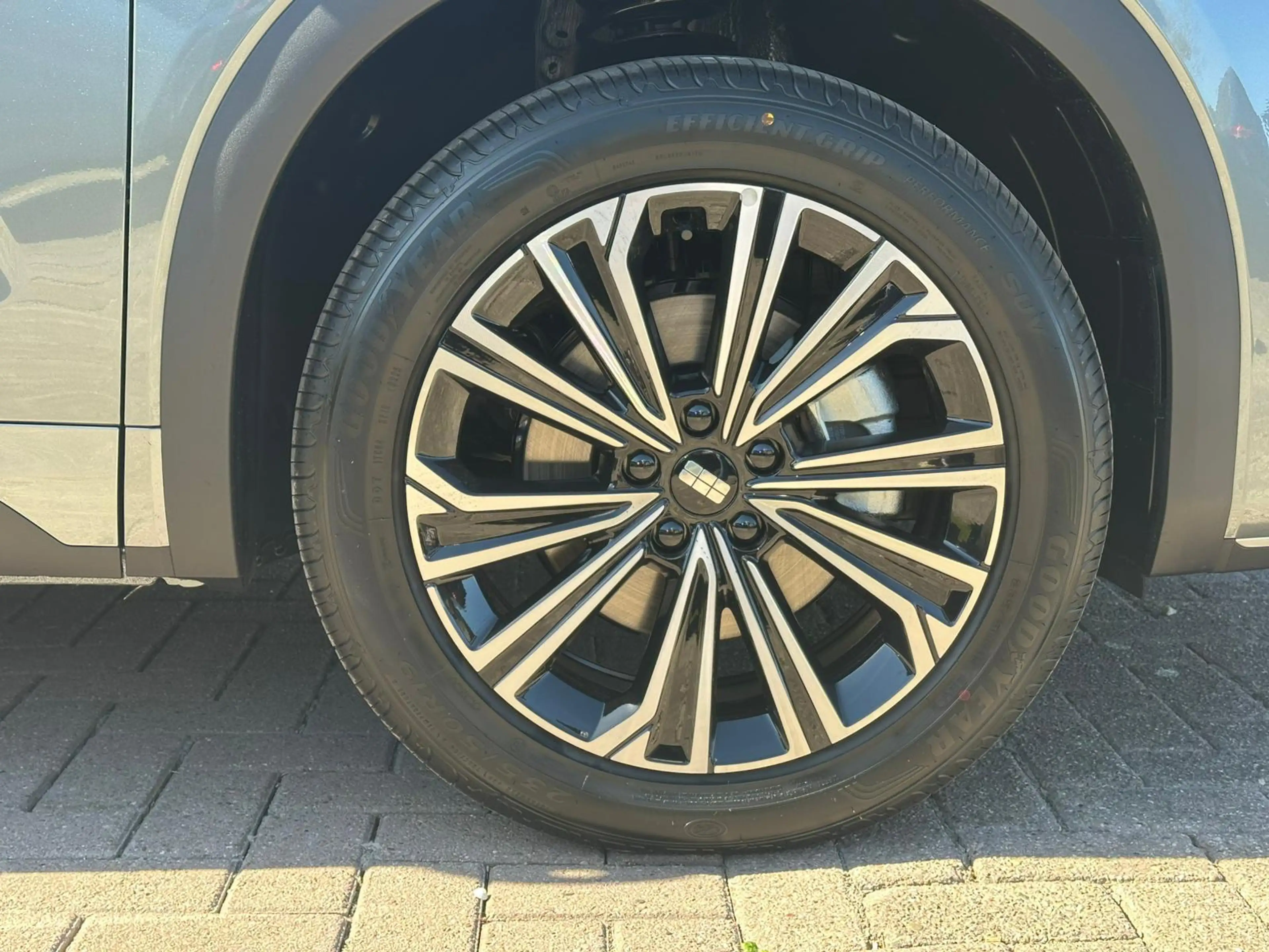 Geely Starray EM-i 1.5 Max+ 262 PK | Panorama | Stoelen voor & achter — photo 6