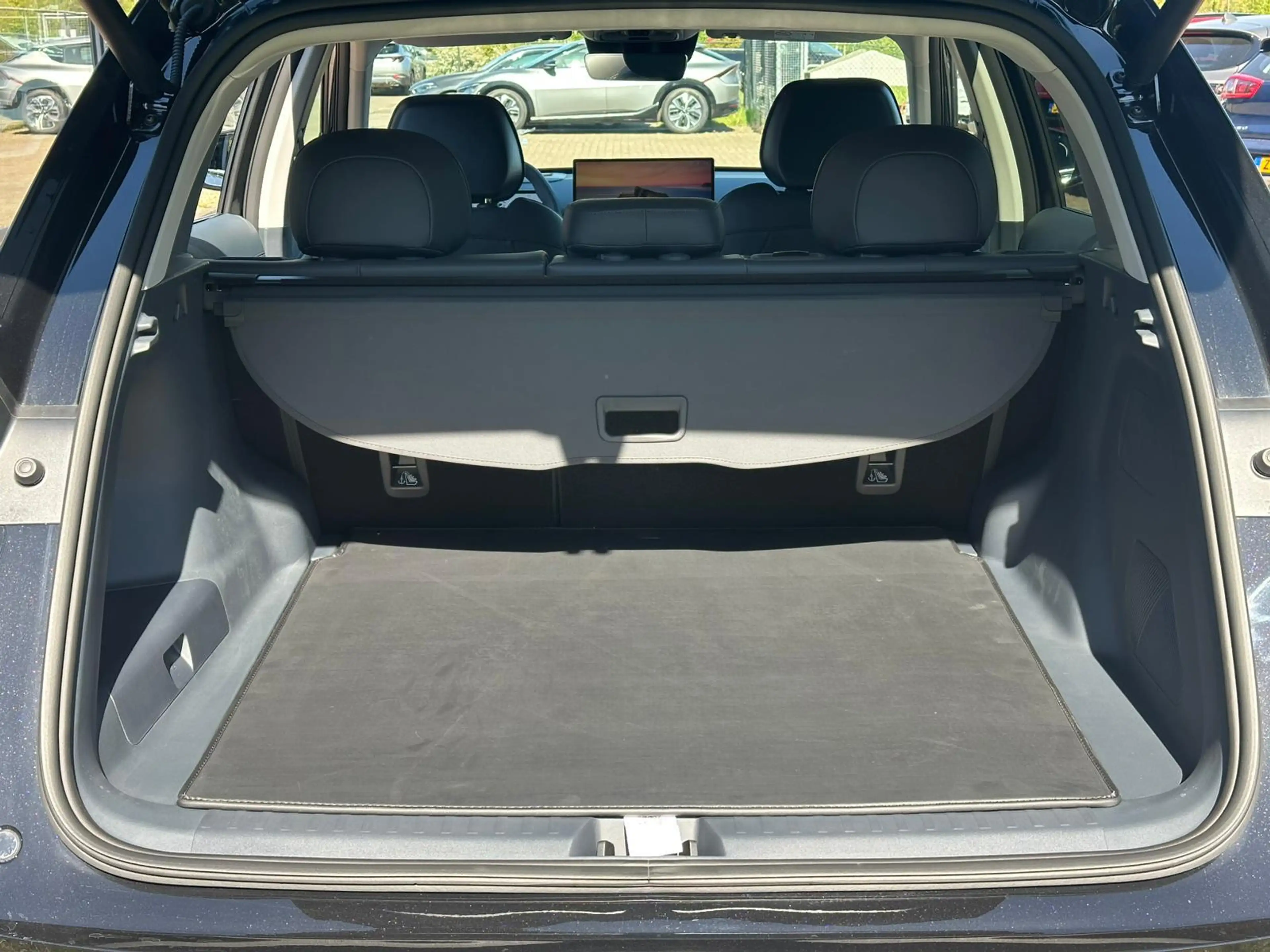Geely Starray EM-i 1.5 Max+ 262 PK | Panorama | Stoelen voor & achter — photo 10
