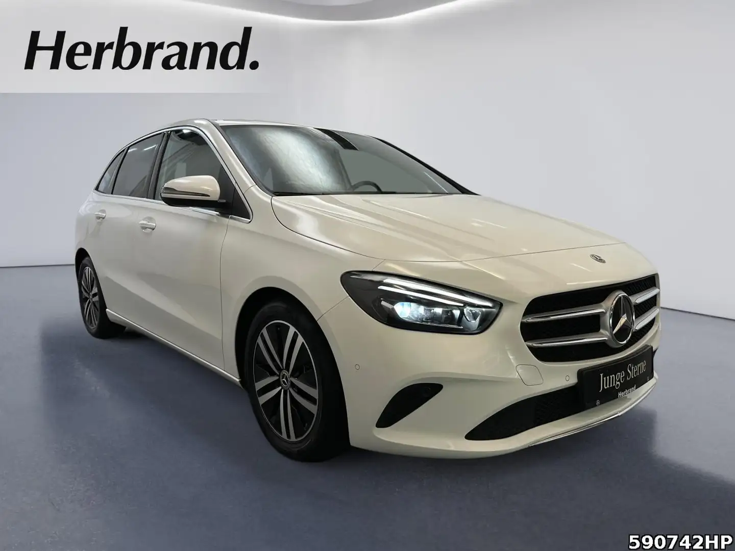 Mercedes-Benz B 180 Progressive MULTIBEAM LED Standheizung Weiß - 2
