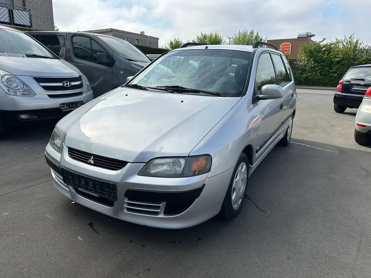 Mitsubishi Space Star MPI Comfort 1800 Klima Grau - 2