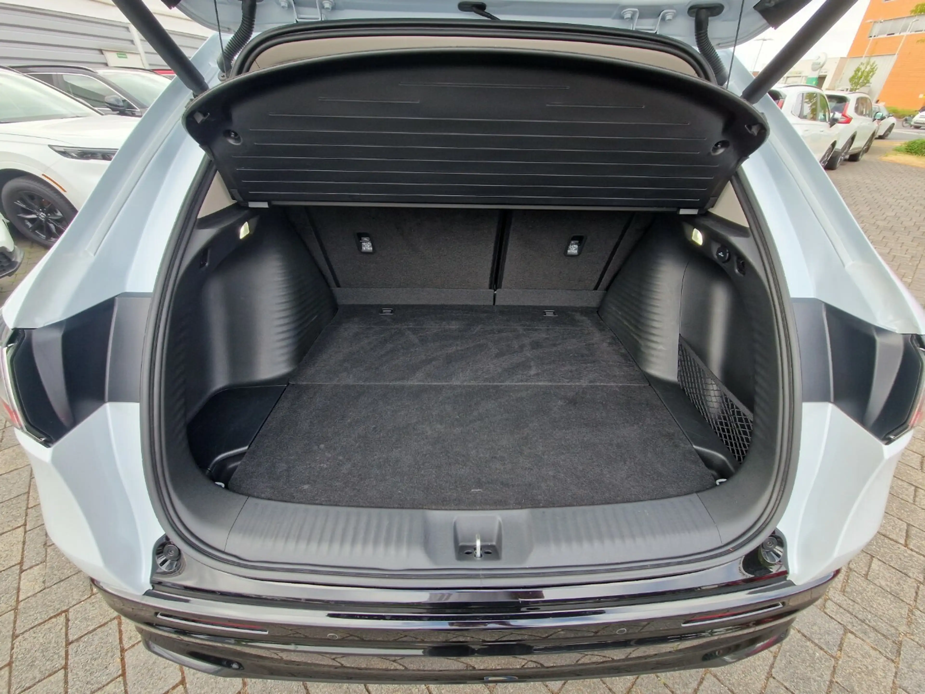 Honda ZR-V e:HEV Sport|Navi|RFK|Allwetter — photo 6