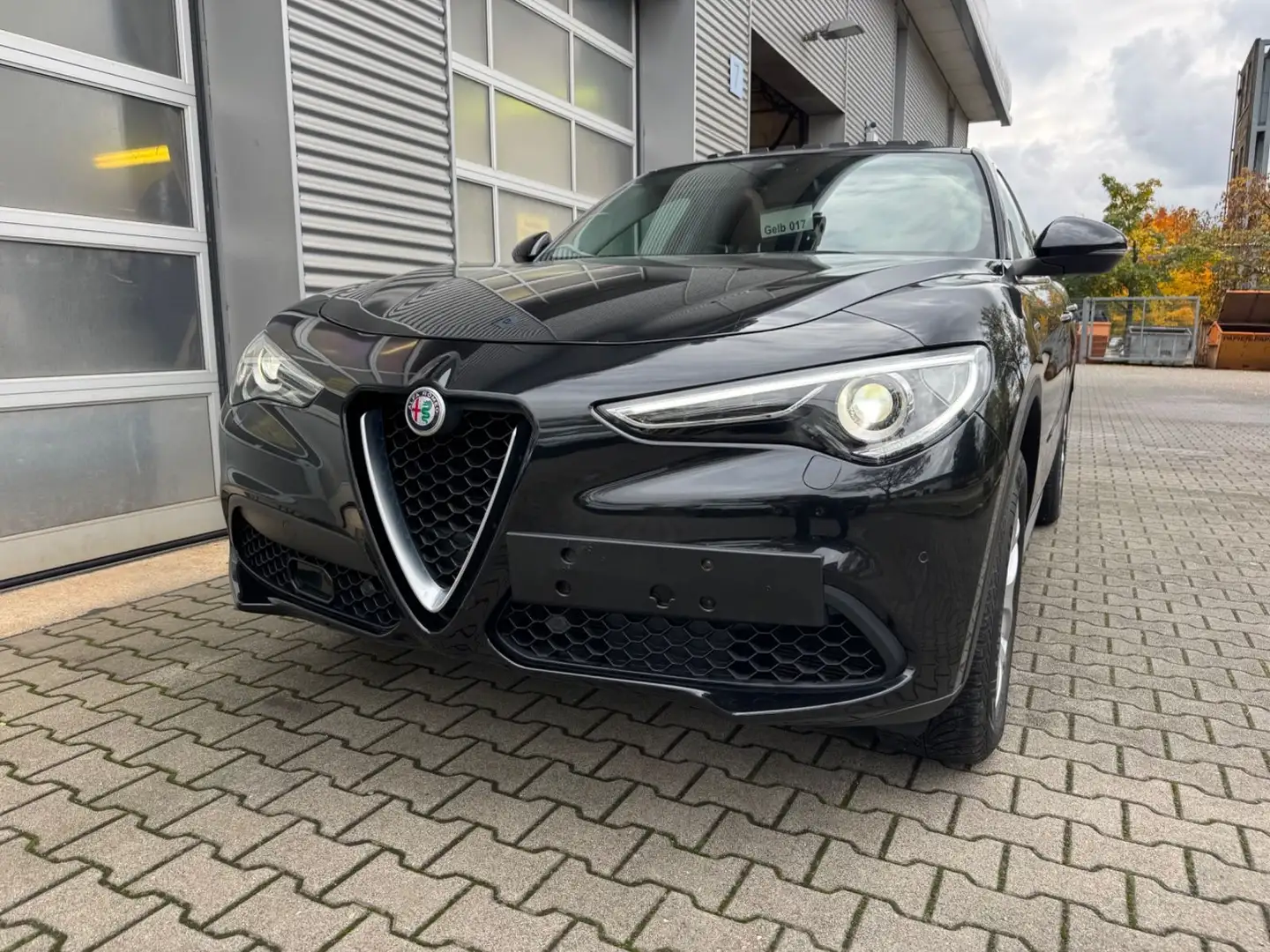 Alfa Romeo Stelvio Super Q4 Schwarz - 2