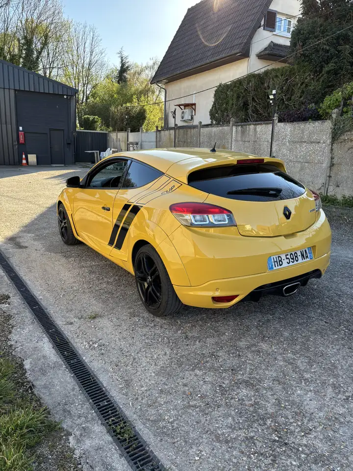 Renault Megane Coupé — photo 2