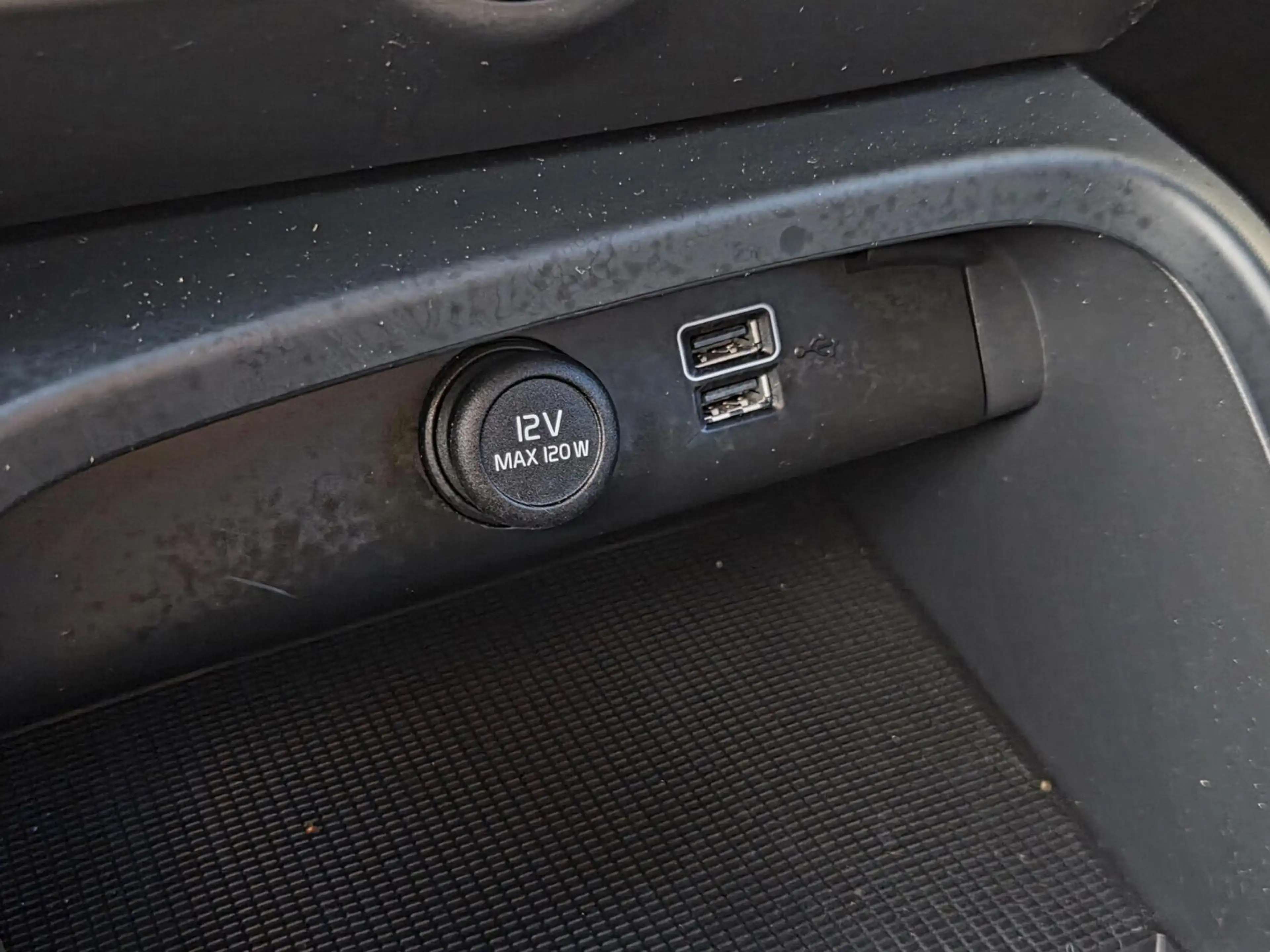 Volvo XC40 1.5 T2 Momentum |Nav|Cam|Carp/And|Cruise|El.klep — photo 19