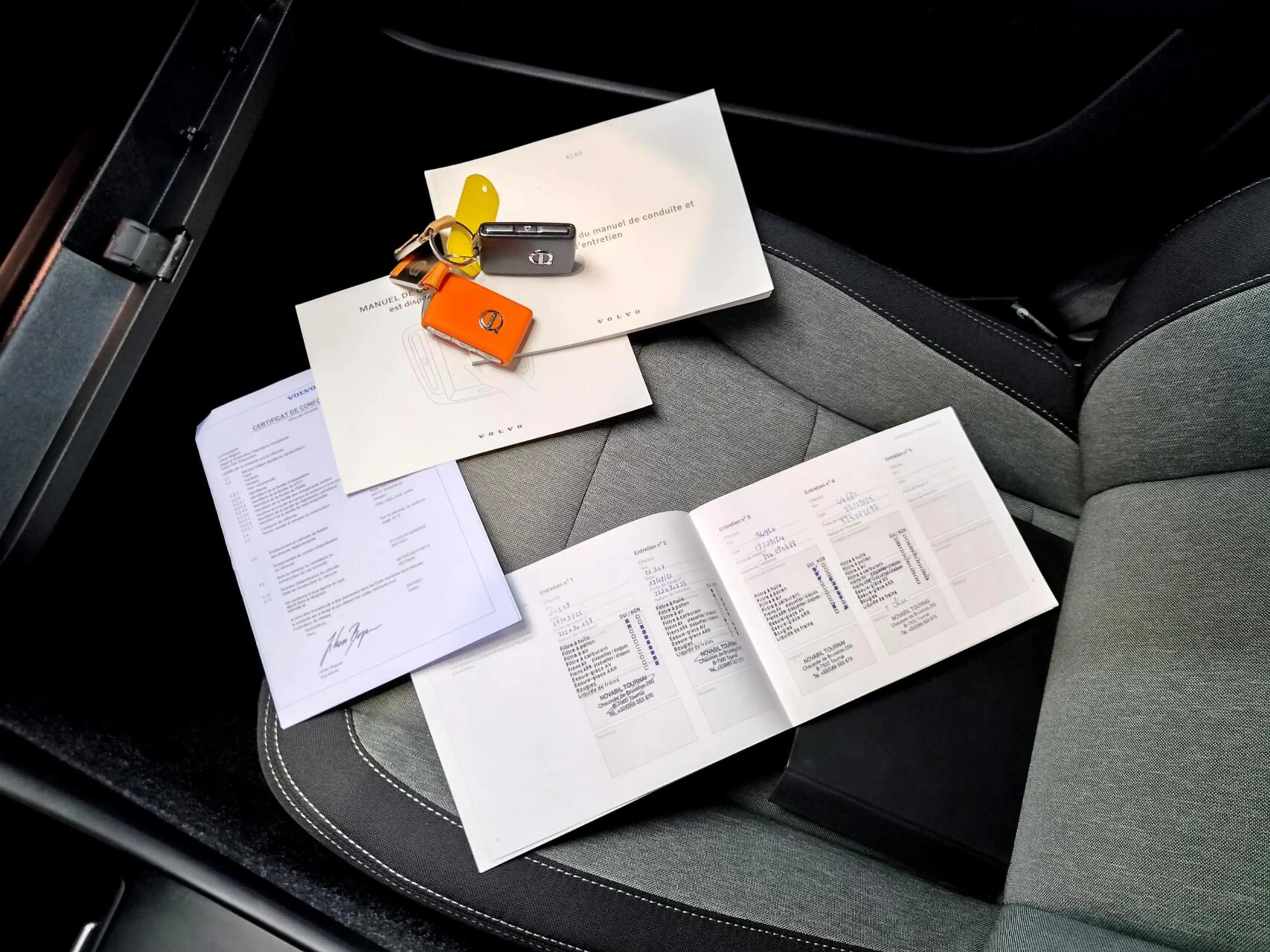 Volvo XC40 1.5 T2 Momentum |Nav|Cam|Carp/And|Cruise|El.klep — photo 12