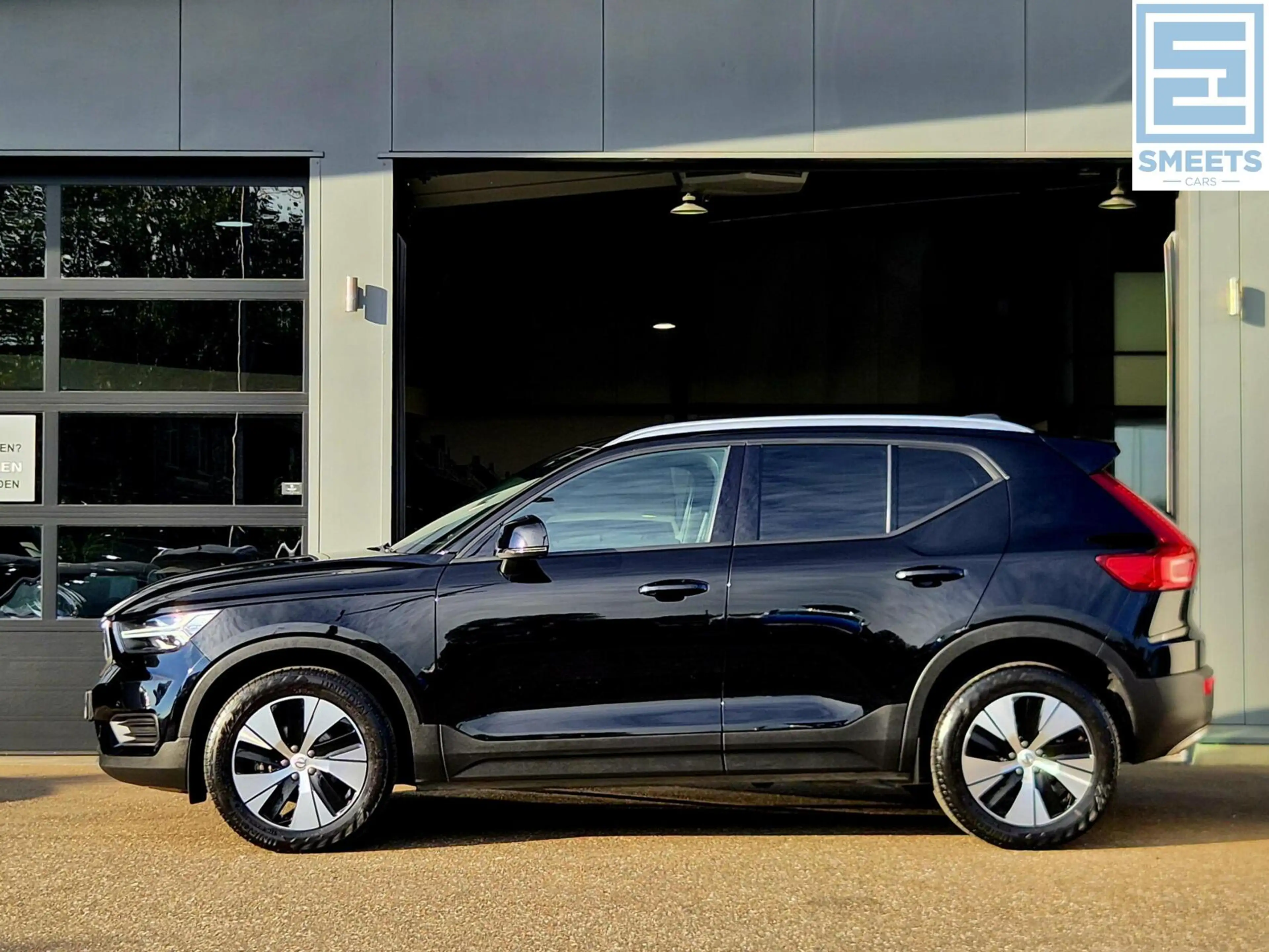 Volvo XC40 1.5 T2 Momentum |Nav|Cam|Carp/And|Cruise|El.klep — photo 3