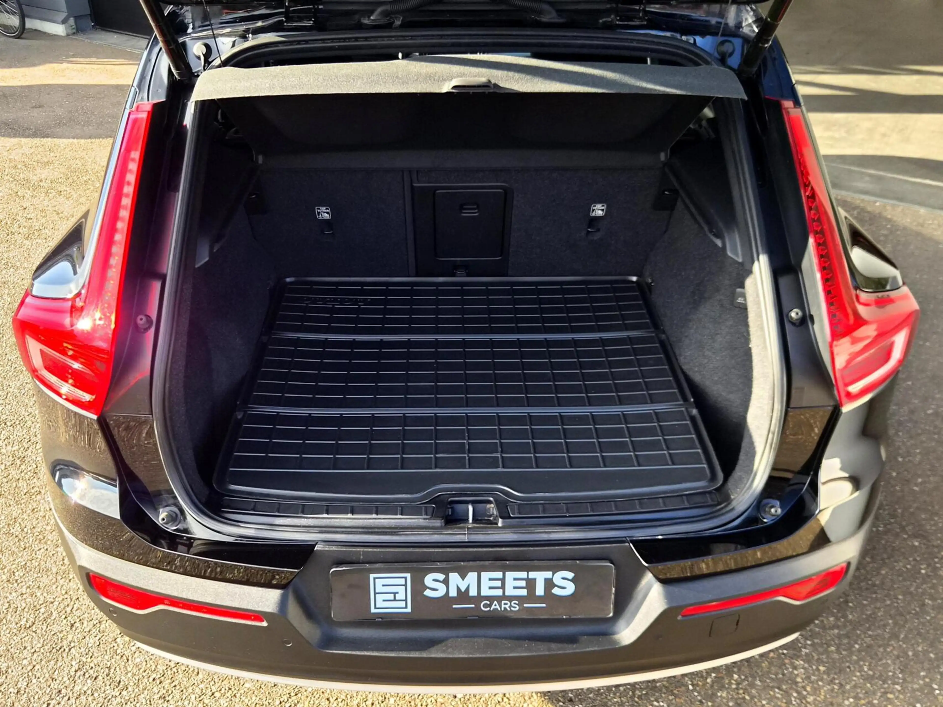 Volvo XC40 1.5 T2 Momentum |Nav|Cam|Carp/And|Cruise|El.klep — photo 10
