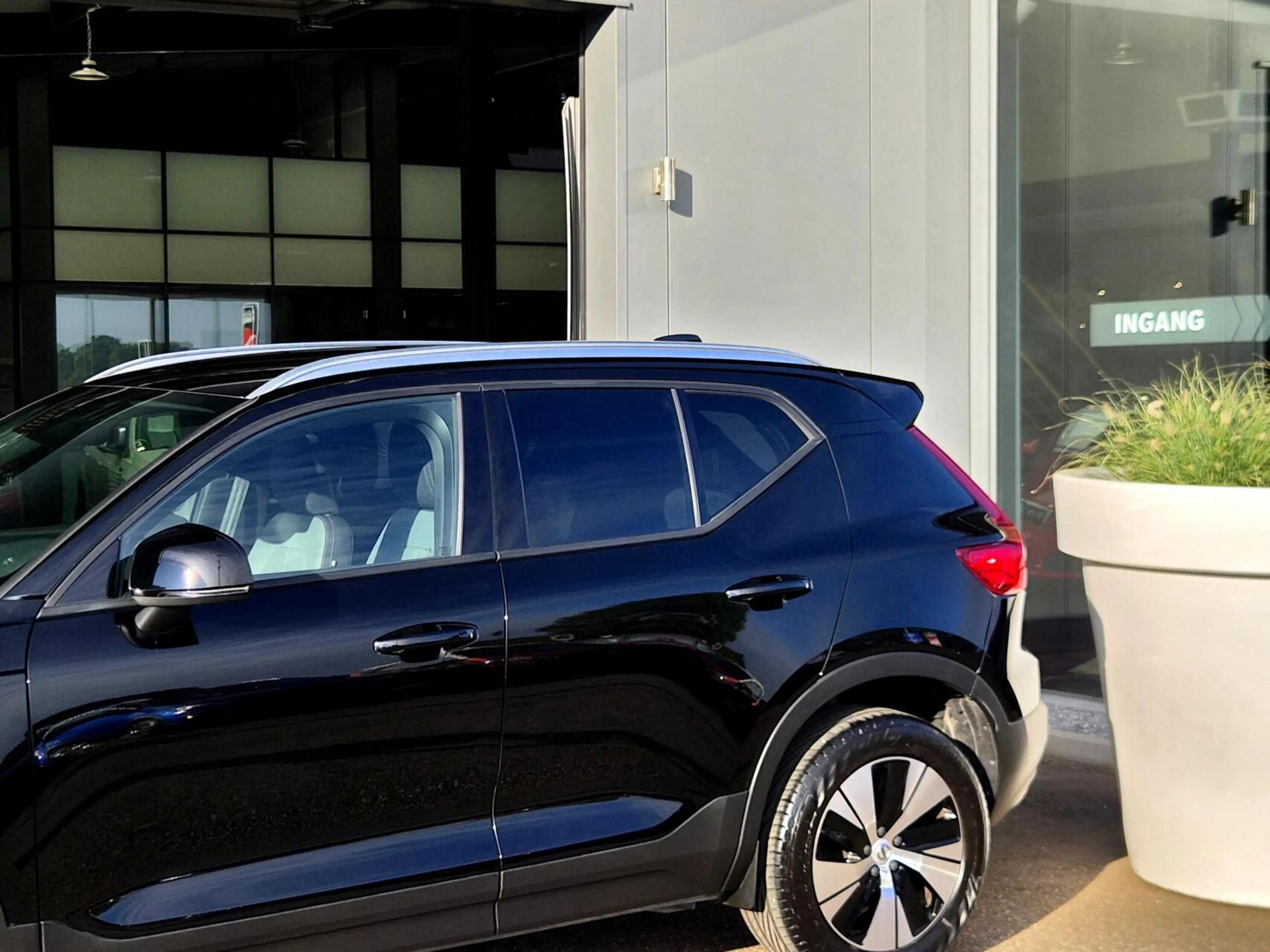 Volvo XC40 1.5 T2 Momentum |Nav|Cam|Carp/And|Cruise|El.klep — photo 17