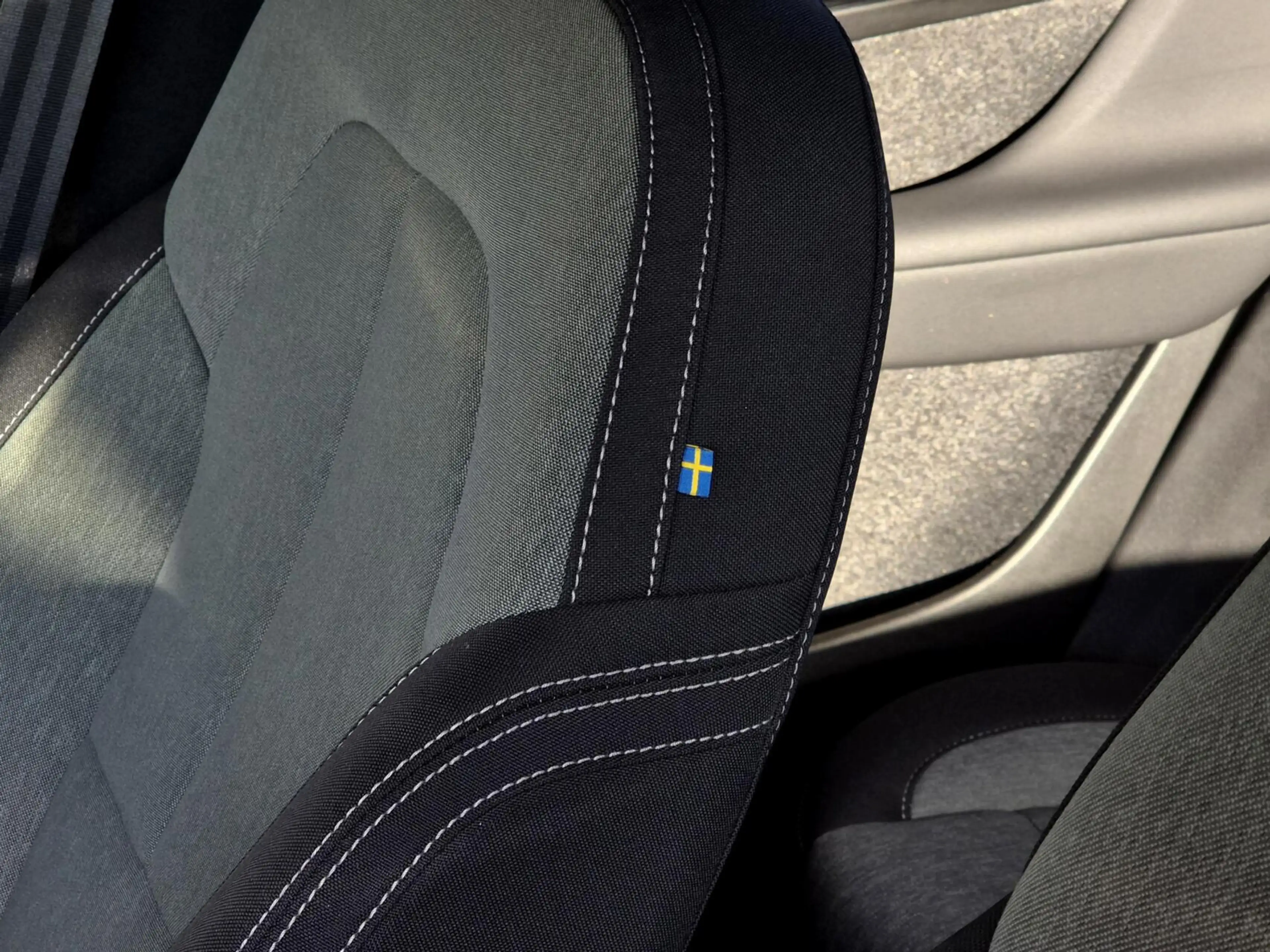 Volvo XC40 1.5 T2 Momentum |Nav|Cam|Carp/And|Cruise|El.klep — photo 22