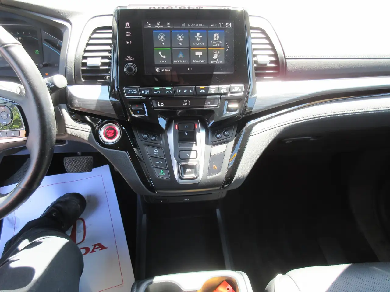 Honda Odyssey снимка Honda Odyssey