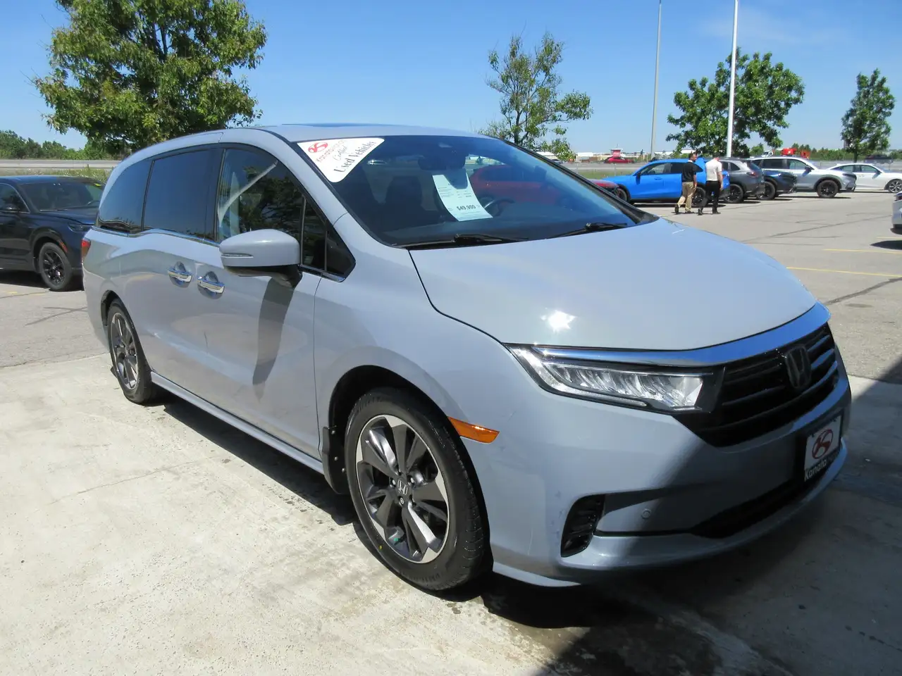 Honda Odyssey снимка Honda Odyssey