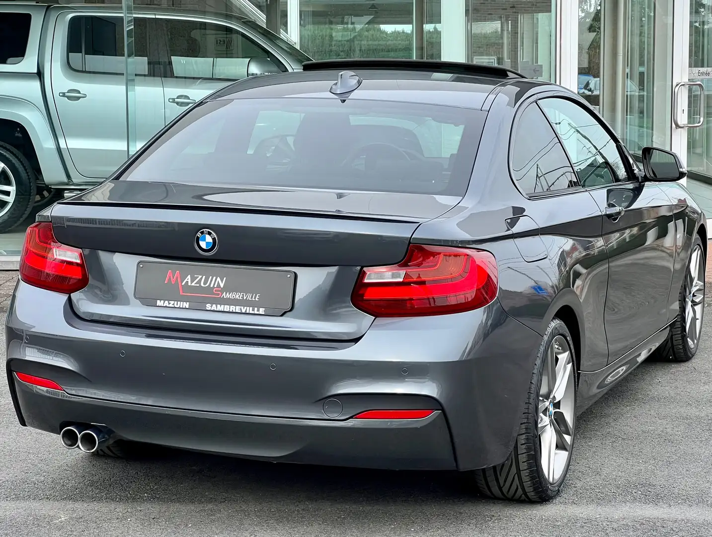 BMW 220 d * Pack M int/ext * 1er Propriétaire * 190 Cv Grey - 2
