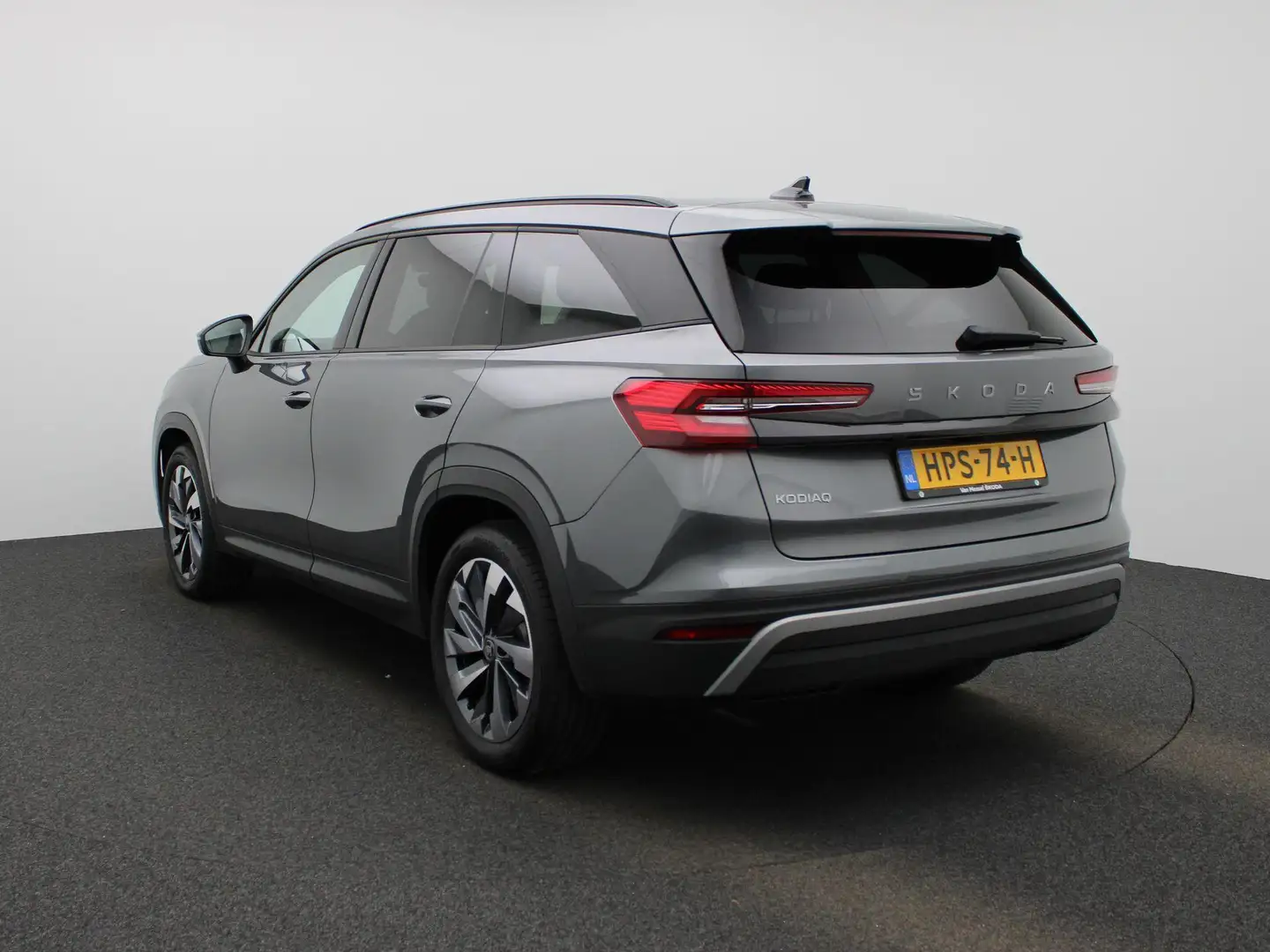 Skoda Kodiaq 1.5 TSI MHEV Business Edition 7-zitter 150 PK | Au Gris - 2