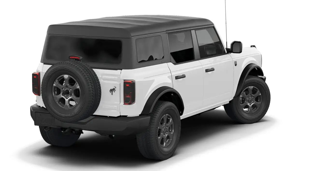 Ford Bronco photo Ford Bronco