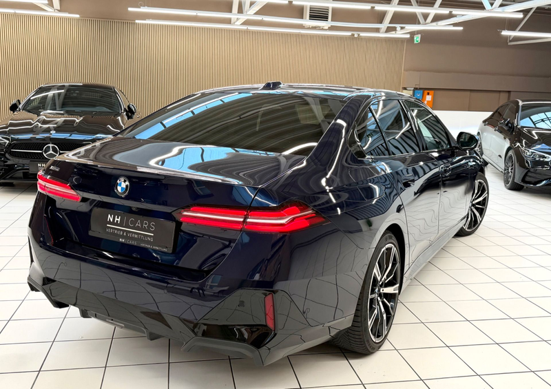 BMW 520 d M-Sport xDrive Individual — photo 10